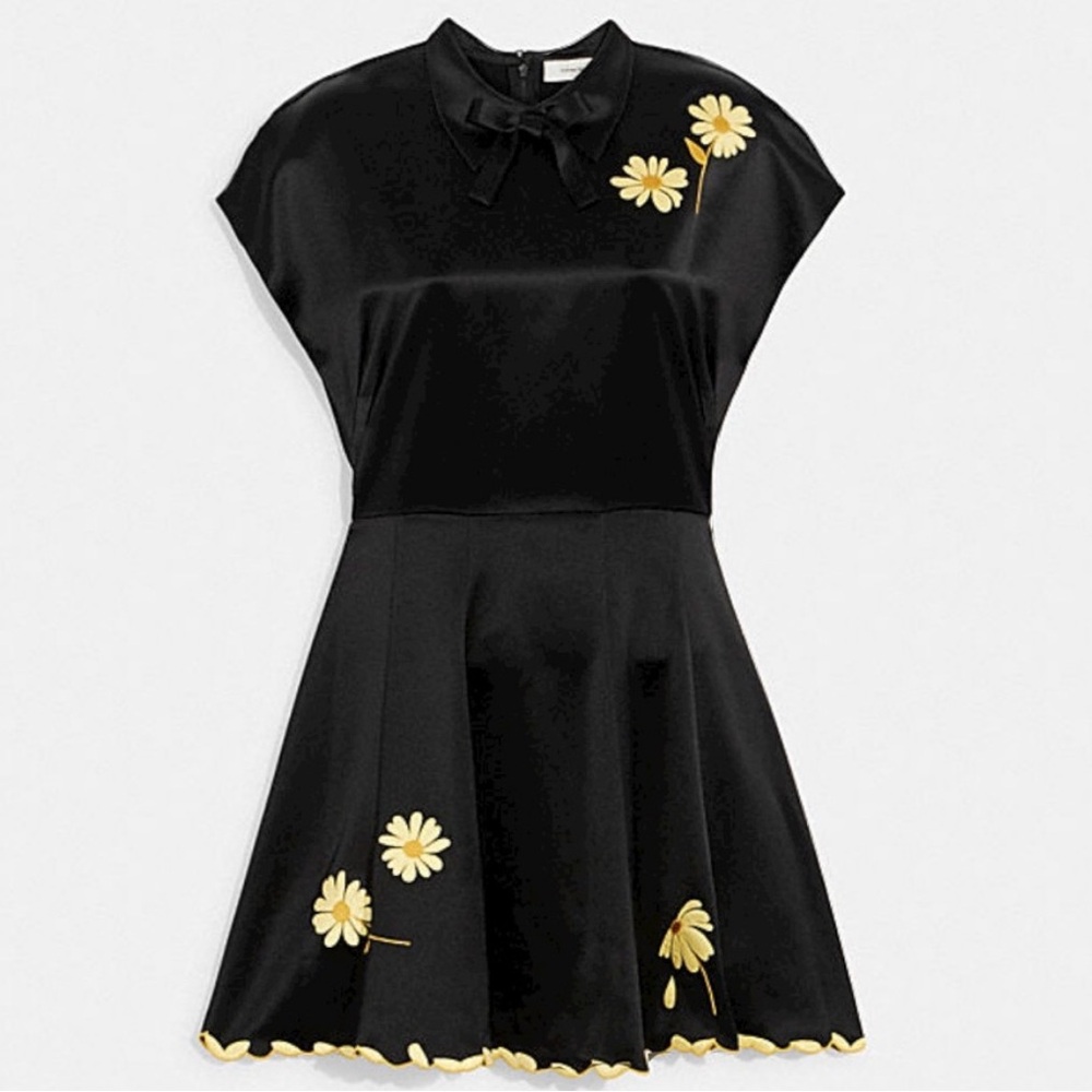 Beautiful Silk Coach Black Floral Dress 40s Style Fit & Flare Size 14